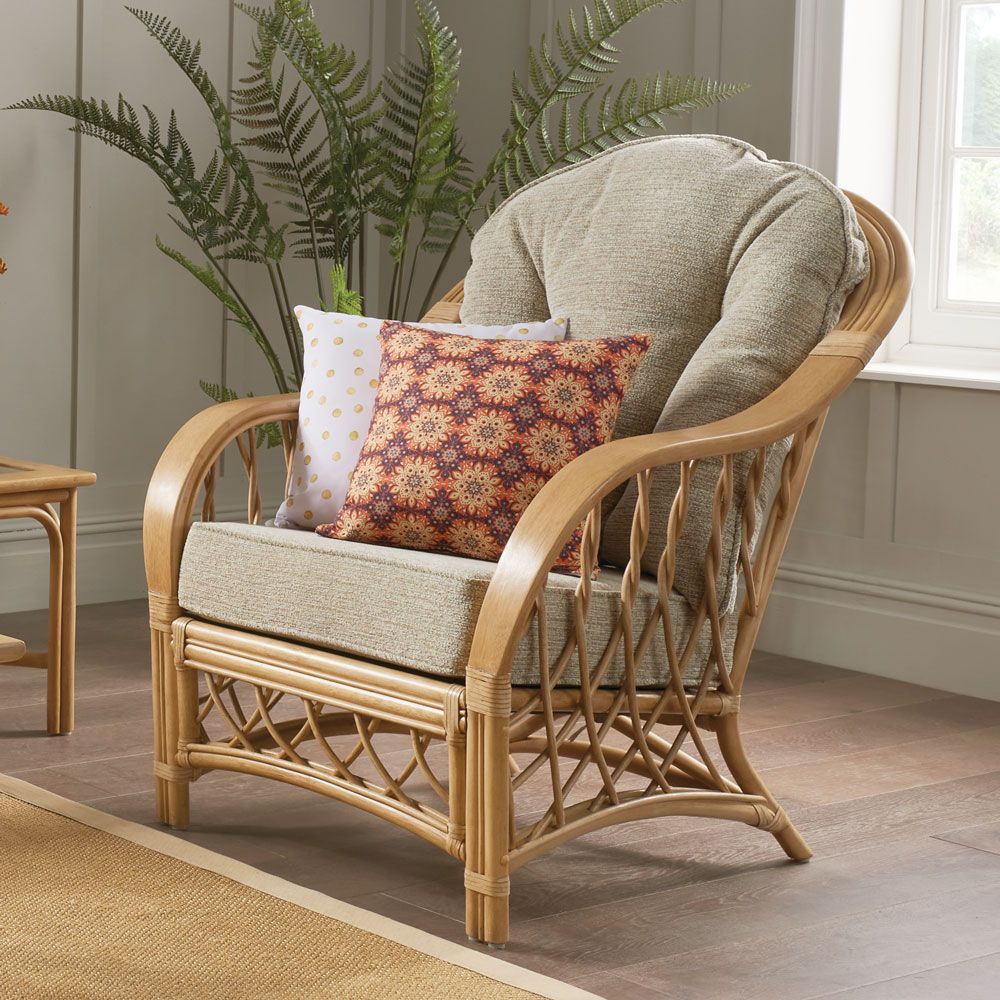 Daro Ledbury lounging chair - Grade A Fabrics
